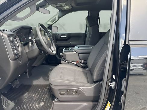 Used 2024 Chevrolet Silverado 1500 Custom image 9
