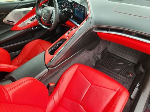 Used 2025 Chevrolet Corvette Z06 image 24