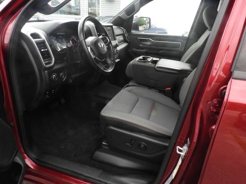 Used 2021 RAM 1500 Big Horn AWD/4WD image 7