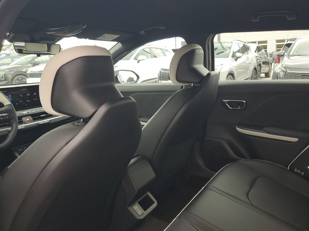New 2026 Kia K4 GT-Line FWD image 22