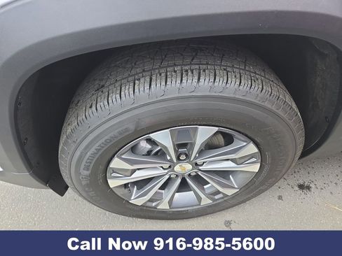New 2026 Chevrolet Equinox LT FWD image 37