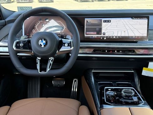 New 2026 BMW 740i w/ Premium Package image 24