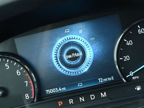 Used 2020 Ford Explorer Limited w/ Class III Trailer Tow Package image 38