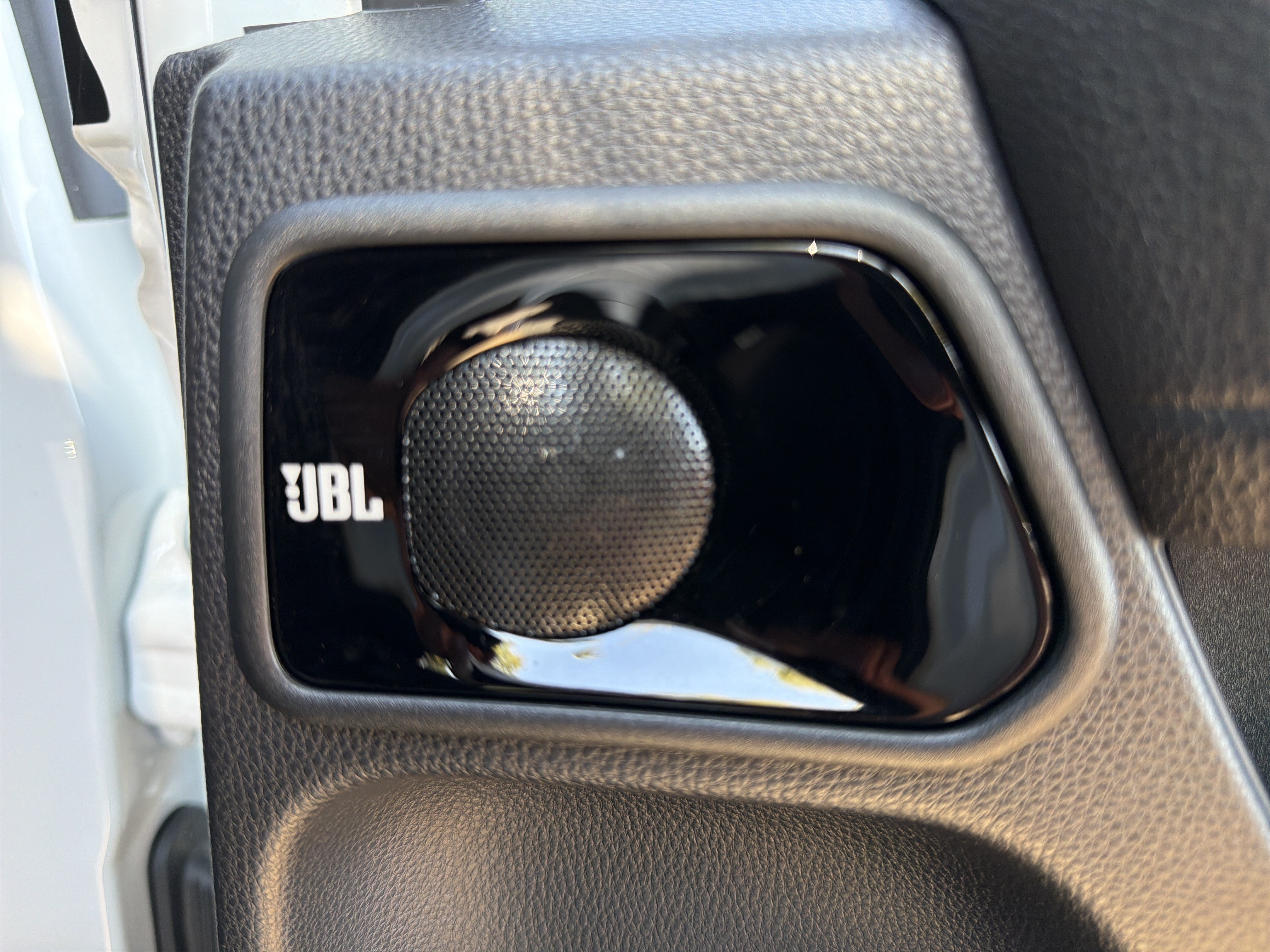 Used 2025 Toyota 4Runner TRD Off-Road Premium AWD/4WD image 16