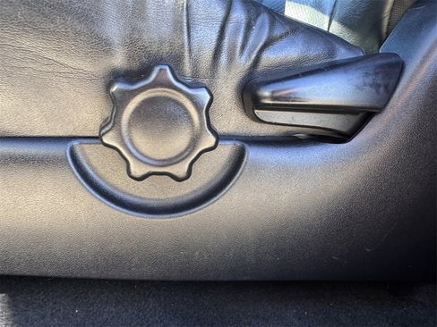 Used 2017 Toyota Tacoma TRD Pro image 28