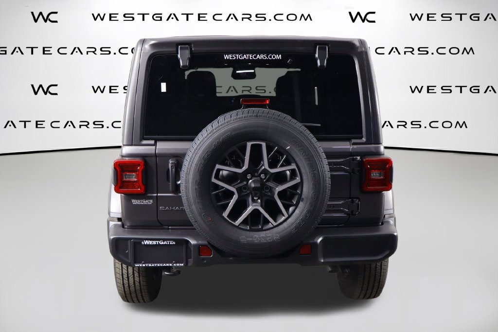 New 2027 Jeep Wrangler Unlimited Sahara AWD/4WD image 4