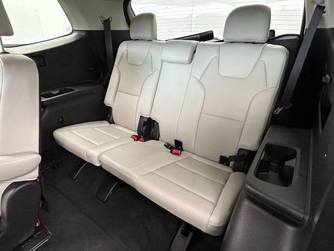 Used 2024 Kia Telluride S w/ S Sunroof Package FWD image 20