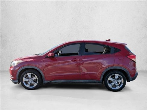 Used 2016 Honda HR-V EX image 9