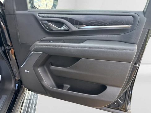 Used 2021 GMC Yukon Denali w/ Denali Ultimate Package image 13