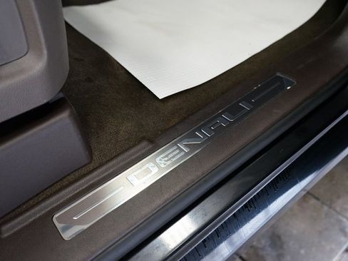 Used 2016 GMC Yukon Denali w/ Open Road Package image 48