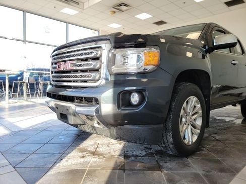 Used 2017 GMC Canyon SLT w/ Driver Alert Package image 26