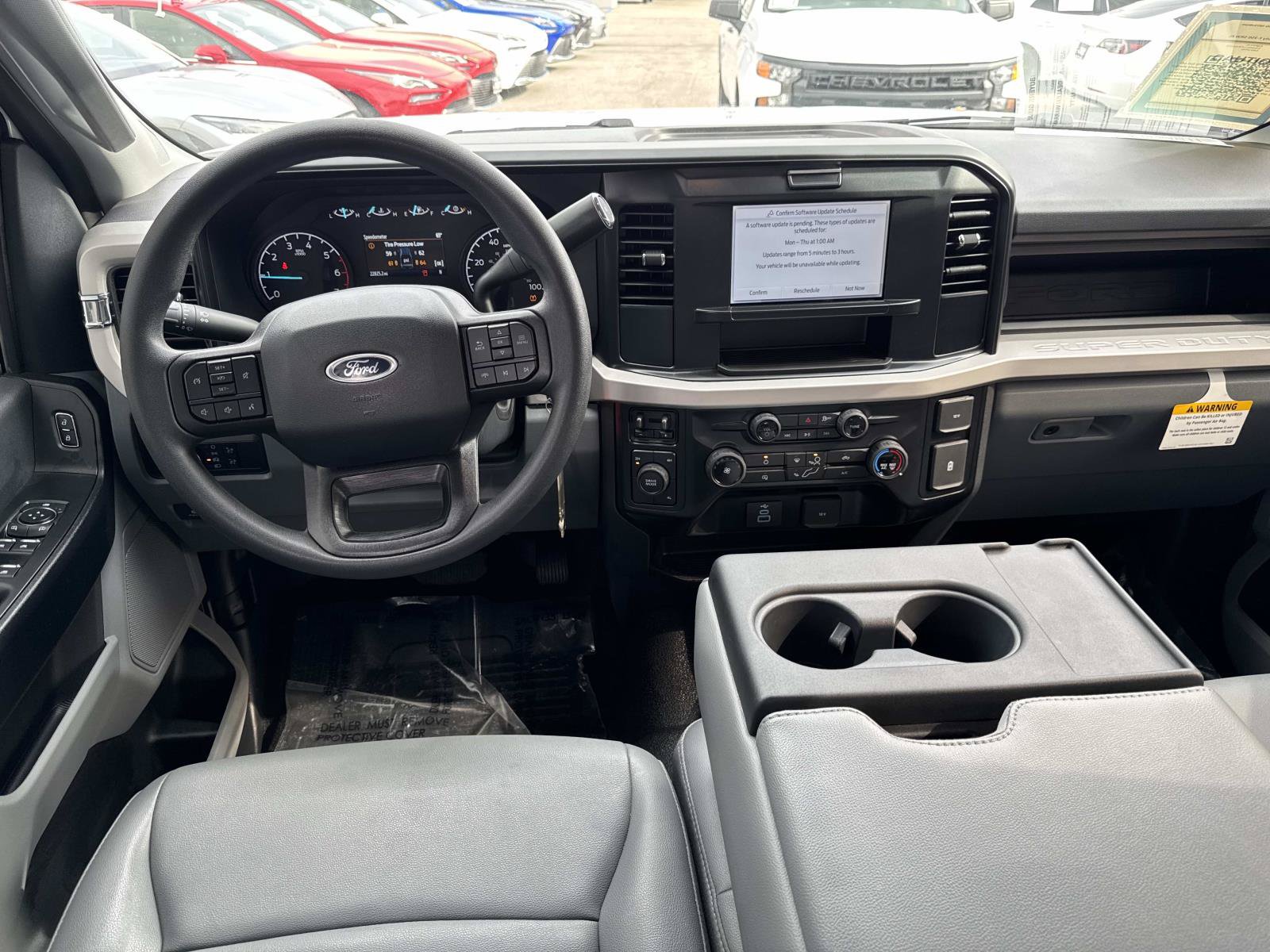 Used 2025 Ford F250 XL AWD/4WD image 8