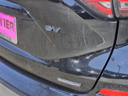 Used 2024 Nissan Murano SV w/ SV Midnight Edition Package image 8