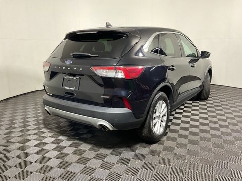 Used 2021 Ford Escape SE image 15