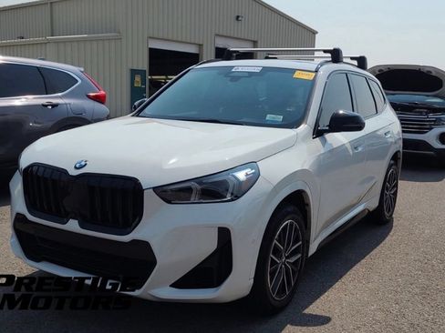Used 2023 BMW X1 xDrive28i w/ Premium Package AWD/4WD image 1