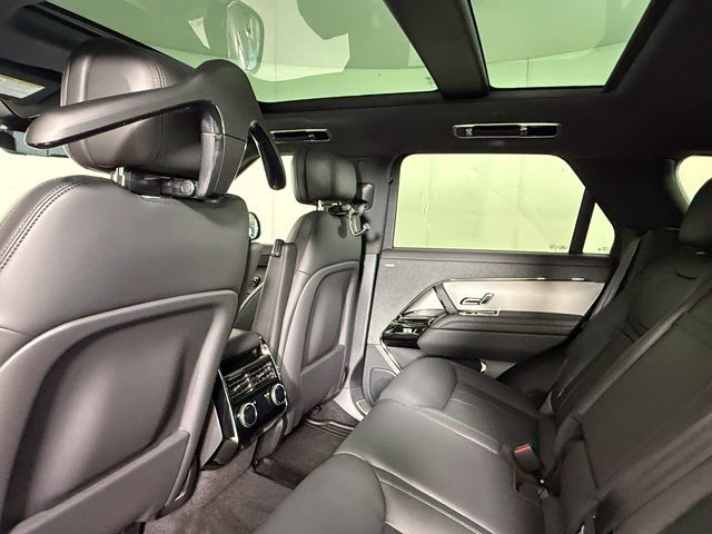New 2027 Land Rover Range Rover Sport SE AWD/4WD image 31
