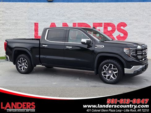 Used 2022 GMC Sierra 1500 SLT w/ SLT Convenience Package AWD/4WD image 1