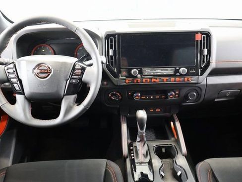 New 2025 Nissan Frontier PRO-4X image 12