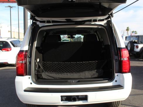 Used 2018 Chevrolet Tahoe LS image 9