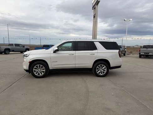 Used 2023 Chevrolet Tahoe Premier AWD/4WD image 2