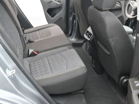 Used 2024 Chevrolet Equinox LT FWD image 33