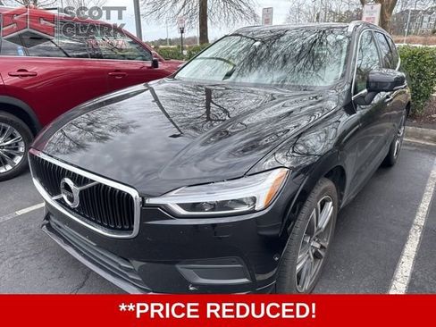 Used 2018 Volvo XC60 T5 Momentum w/ Convenience Package image 2