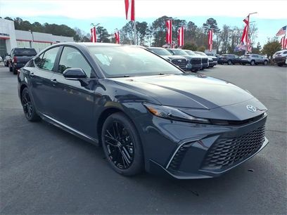 New 2026 Toyota Camry SE w/ Convenience Package