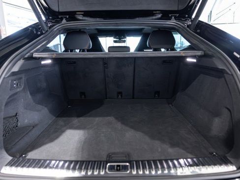 Used 2019 Lamborghini Urus image 20