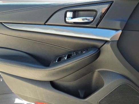 Used 2022 Nissan Maxima SV w/ Floor Mat Group FWD image 16