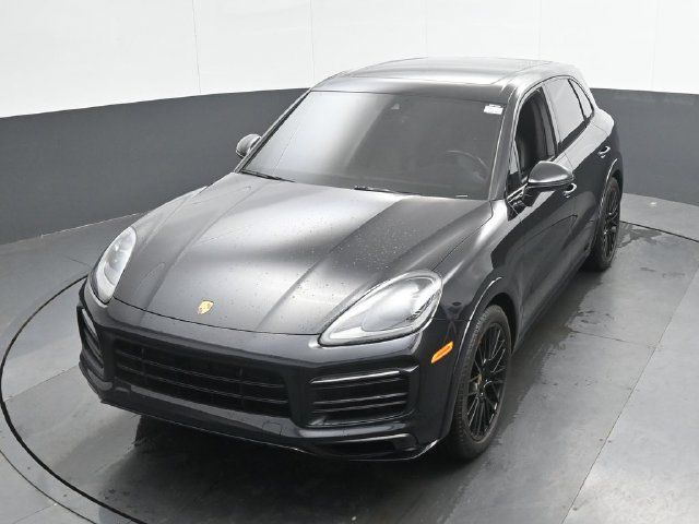 Used 2021 Porsche Cayenne GTS AWD/4WD image 30