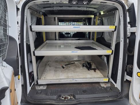 Used 2014 Ford Transit Connect XL image 9