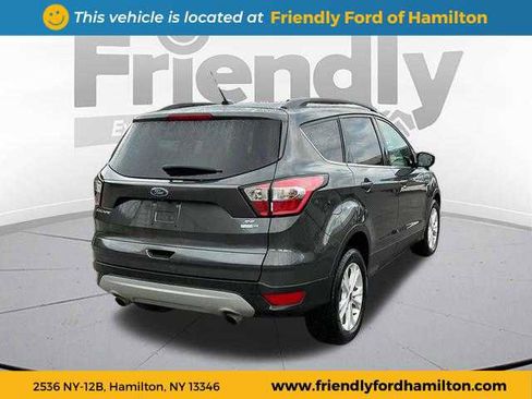 Used 2018 Ford Escape SE image 9