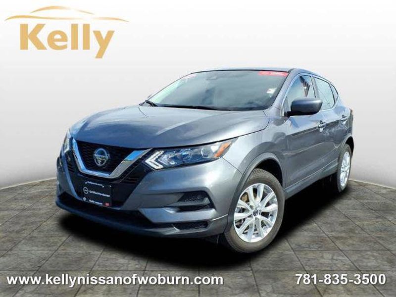 Certified 2022 Nissan Rogue Sport S image 1