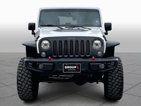 Used 2017 Jeep Wrangler Unlimited Rubicon image 3