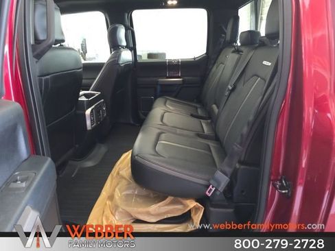 Used 2015 Ford F150 Platinum w/ Equipment Group 701A Luxury AWD/4WD image 12