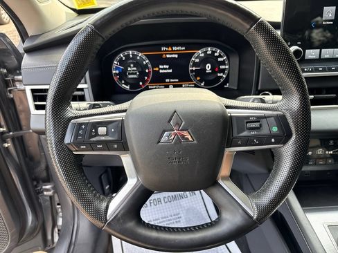 Used 2024 Mitsubishi Outlander SEL AWD/4WD image 21