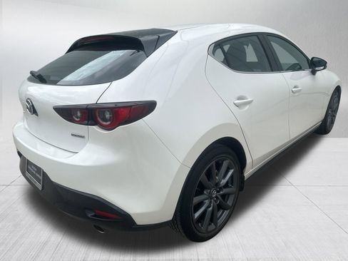 Used 2023 MAZDA MAZDA3 s FWD image 9