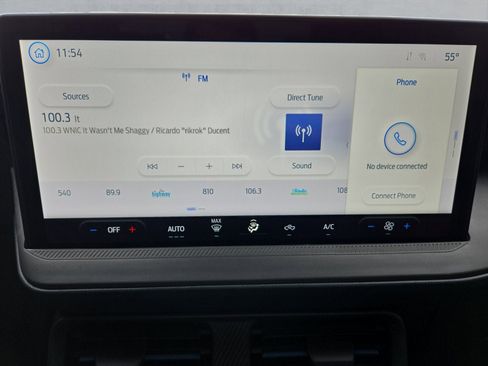 Certified 2025 Ford Maverick Lobo image 18