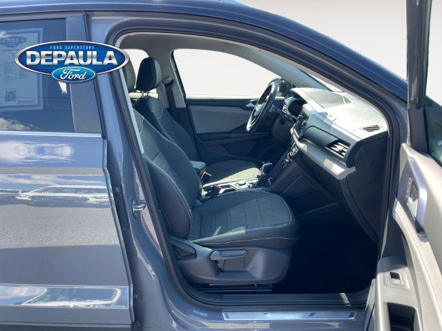 Used 2024 Volkswagen Taos SE AWD/4WD image 19