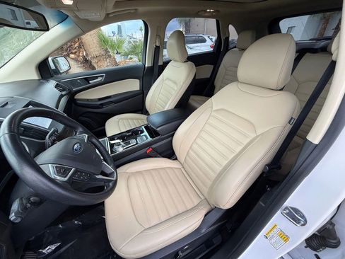 Used 2019 Ford Edge SEL w/ Equipment Group 201A image 10