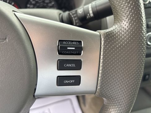 Used 2016 Nissan Frontier SV image 22