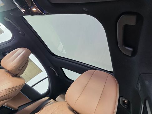 New 2025 Mercedes-Benz E 350 Sedan image 9