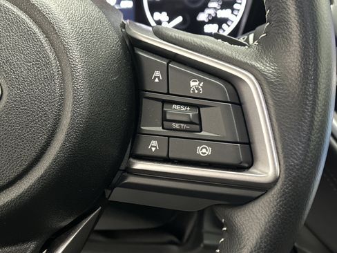 Used 2025 Subaru Outback Premium w/ Popular Package #1A image 26