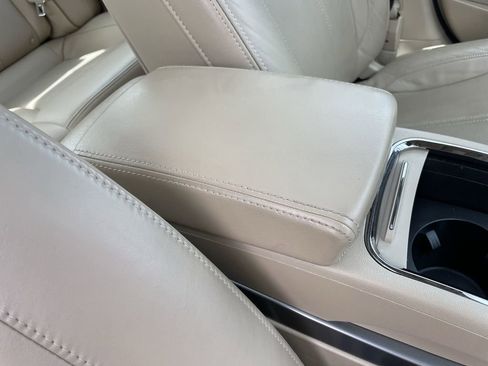 Used 2013 Buick LaCrosse Touring FWD image 31
