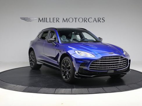 Used 2024 Aston Martin DBX 707 image 11