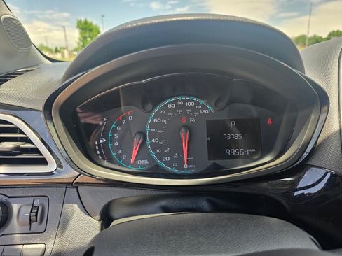 Used 2021 Chevrolet Spark LT FWD image 19