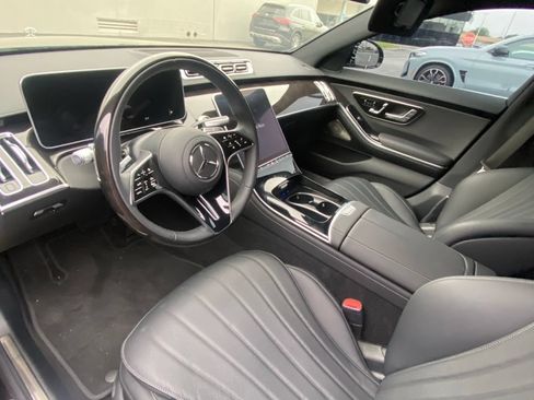 Used 2026 Mercedes-Benz S 500 4MATIC image 7