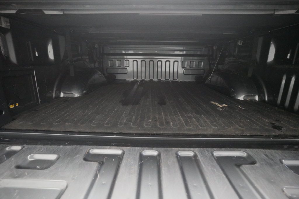 Used 2021 Ford F150 Lariat AWD/4WD image 10