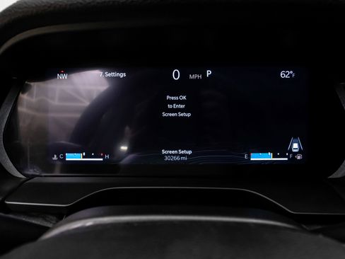 Used 2023 Jeep Grand Cherokee L Limited image 23