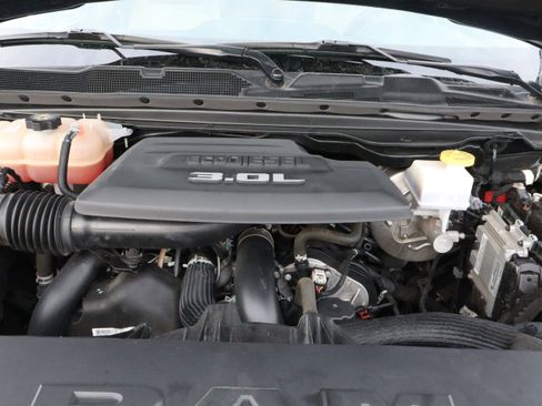 Used 2020 RAM 1500 Limited image 18